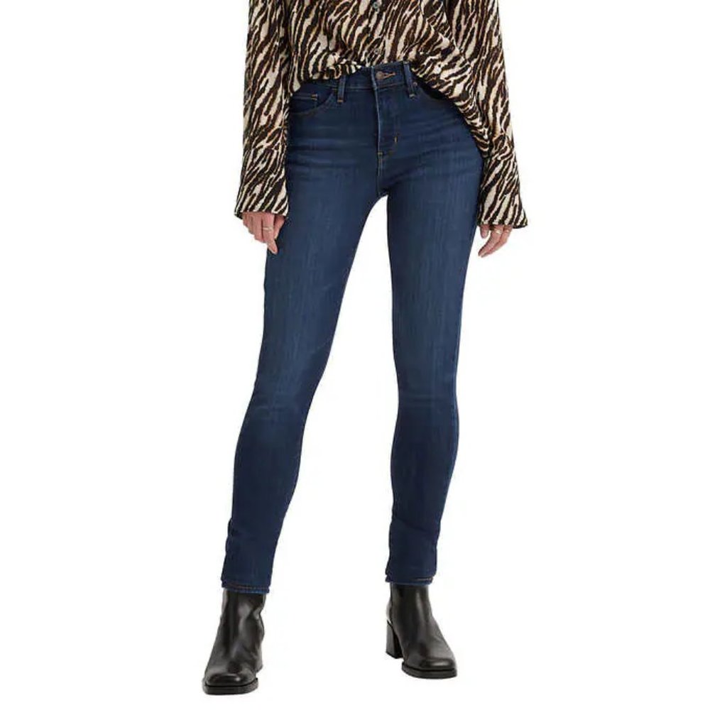 NWoT Levi's Women Shaping Skinny Mid-Rise Hypersoft Blue Jean Sz 30 $70 EE054